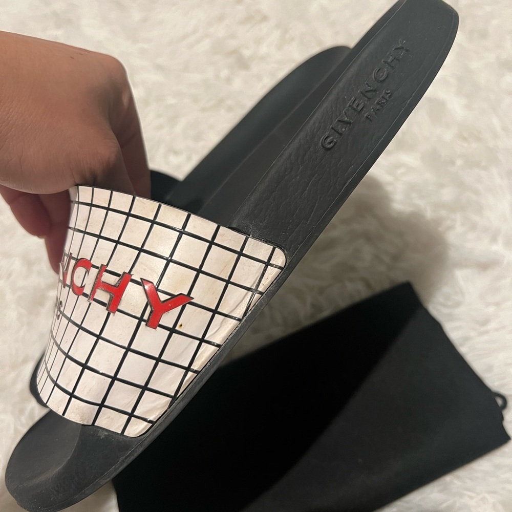 Givenchy slides - Picture 4 of 8